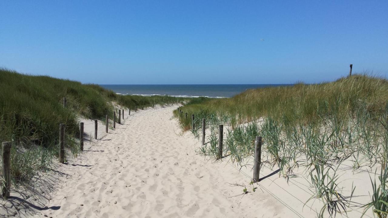 De Hut, In Natuurgebied En Vlakbij Het Strand Callantsoog Exterior photo